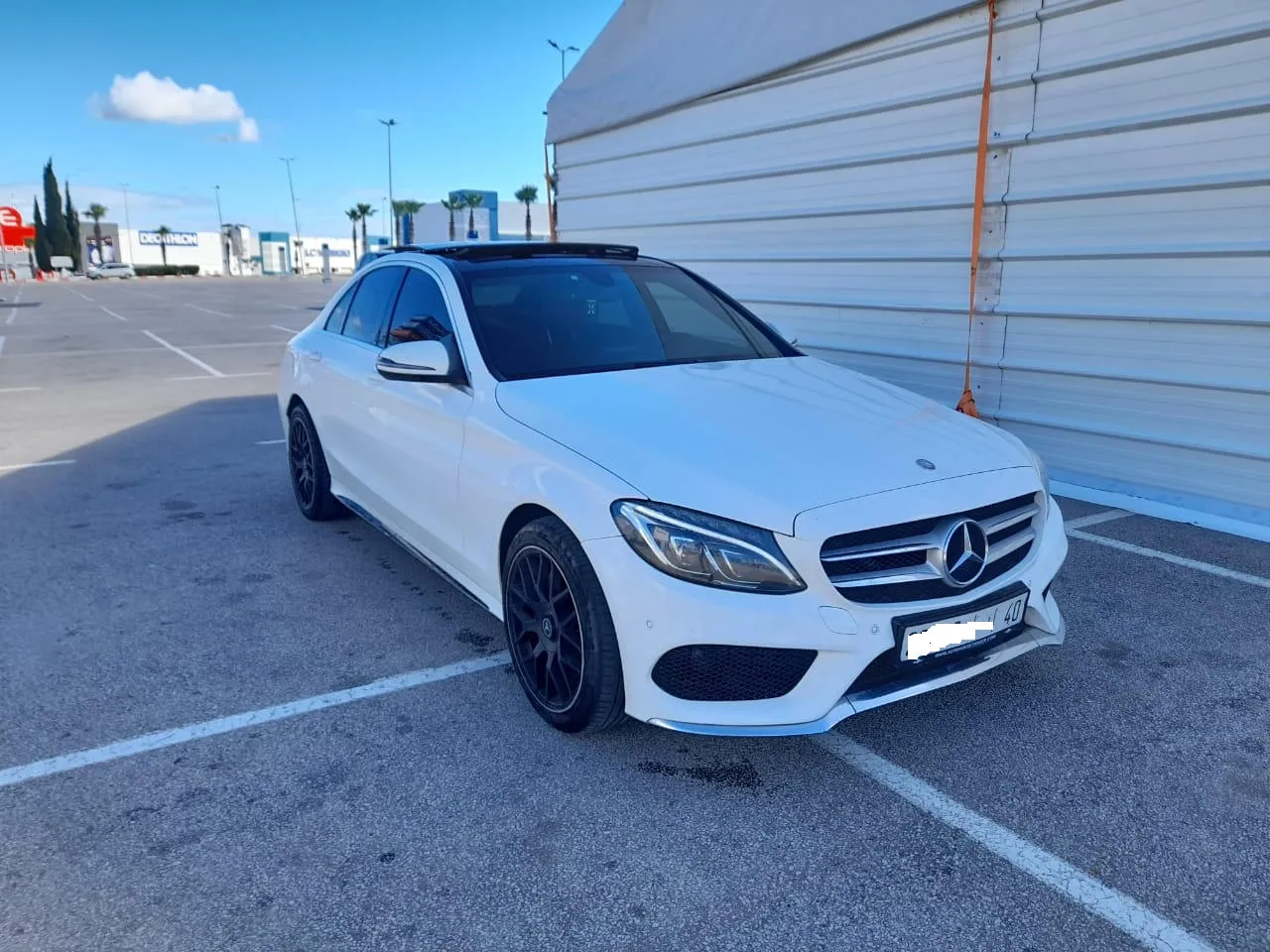Belle Mercedes Classe C Diesel Automatique  Modèle 2015 en Parfait État