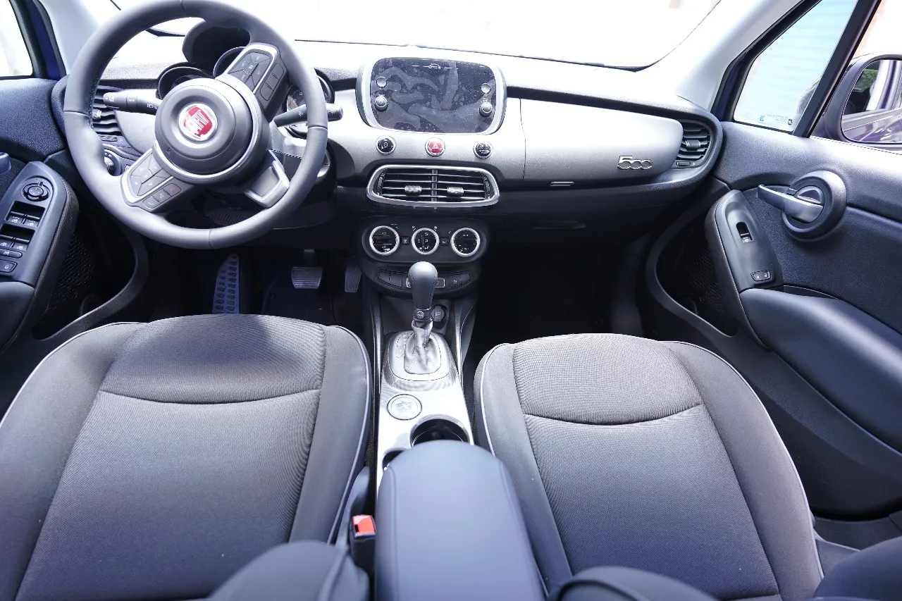 Votre Expérience Italienne à Tétouan Commence Ici : Louez la Fiat 500X 2025