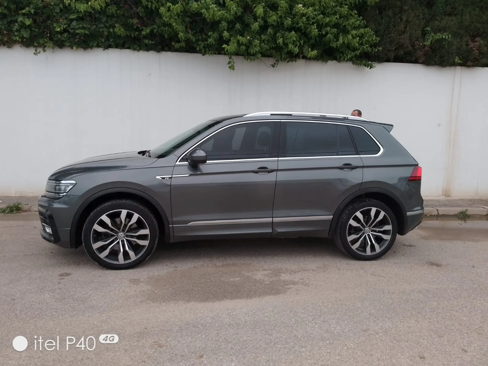 Volkswagen Tiguan 2017 - Fiche technique complète - Excellent état à Tétouan
