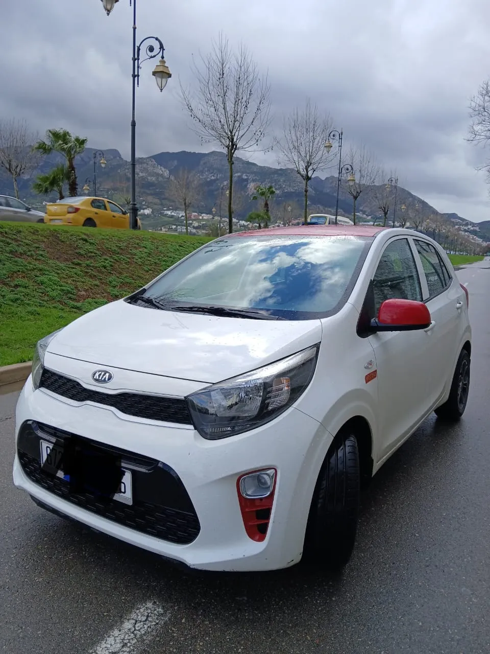 Belle Kia Picanto Lifestyle Essence 2020 Manuelle - Première Main & Full Options