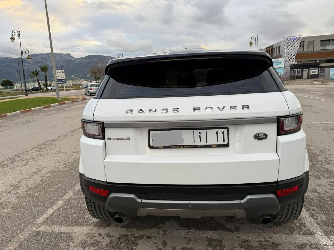 Magnifique Range Rover à vendre, modèle 2016, en bon état