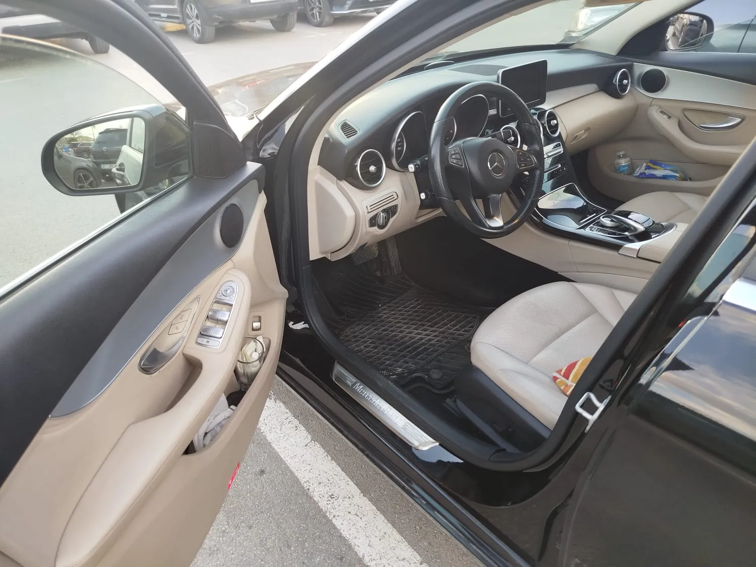 Superbe Mercedes C220d Avantgarde Personnalisée Automatique 2016 - Première Main
