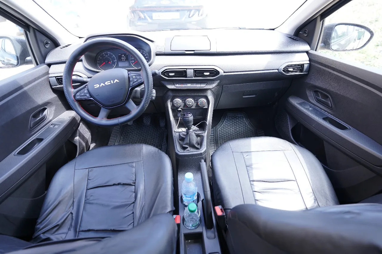 Tétouan : Louez la Nouvelle Dacia Sandero 2025 et Profitez de Votre Séjour !